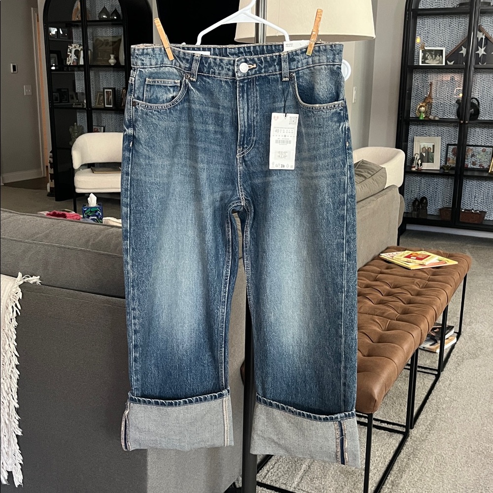 Zara Cuffed Mid Rise Jeans, NWT, size 8, oversized